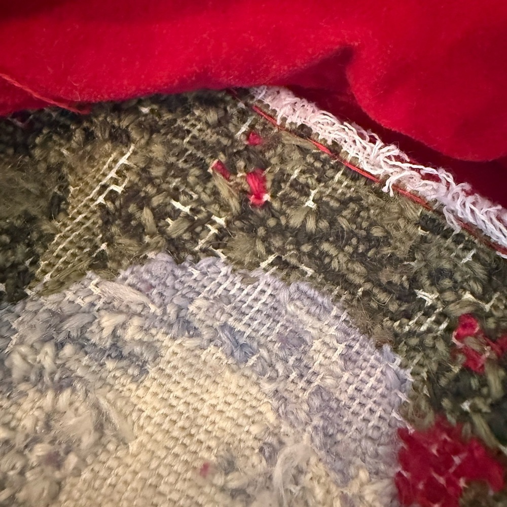 Homemade needlepoint red Chicken Embroidered pillow sham cover. - Picture 7 of 7